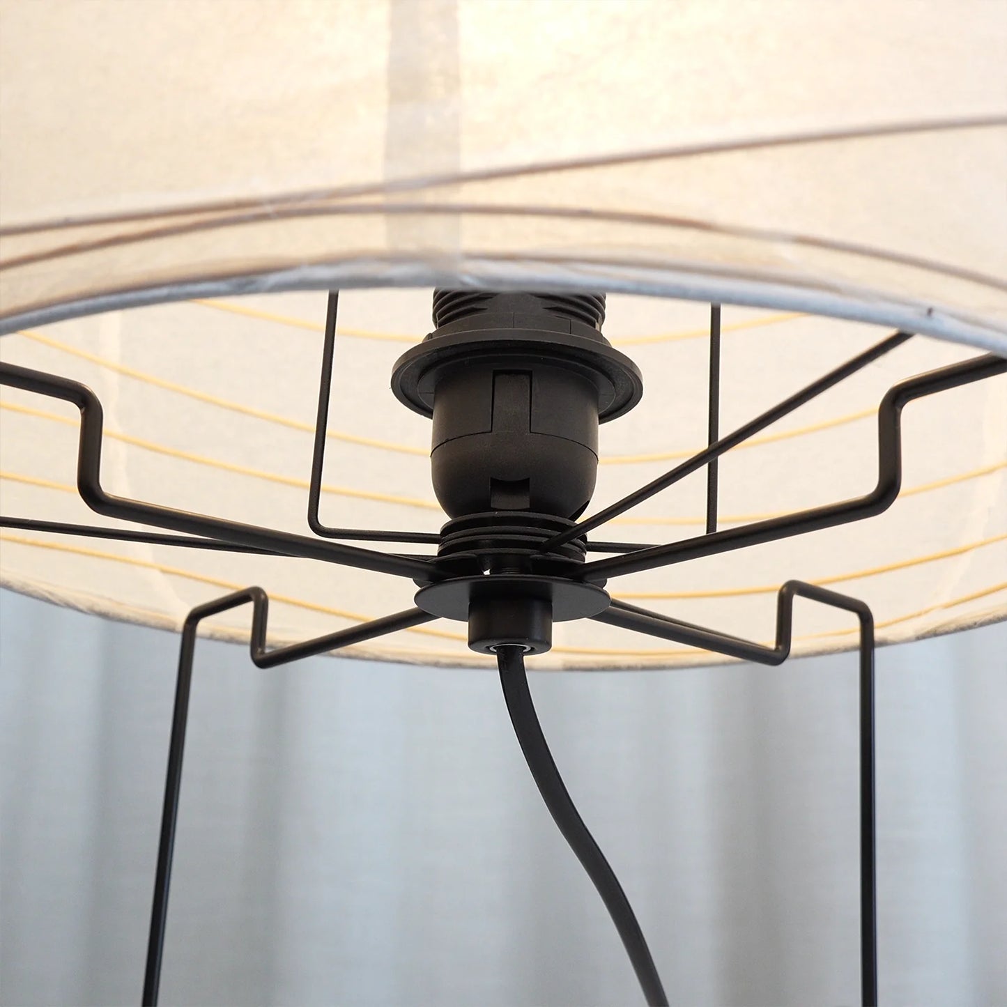 Lámpara de Mesa Akari 22N