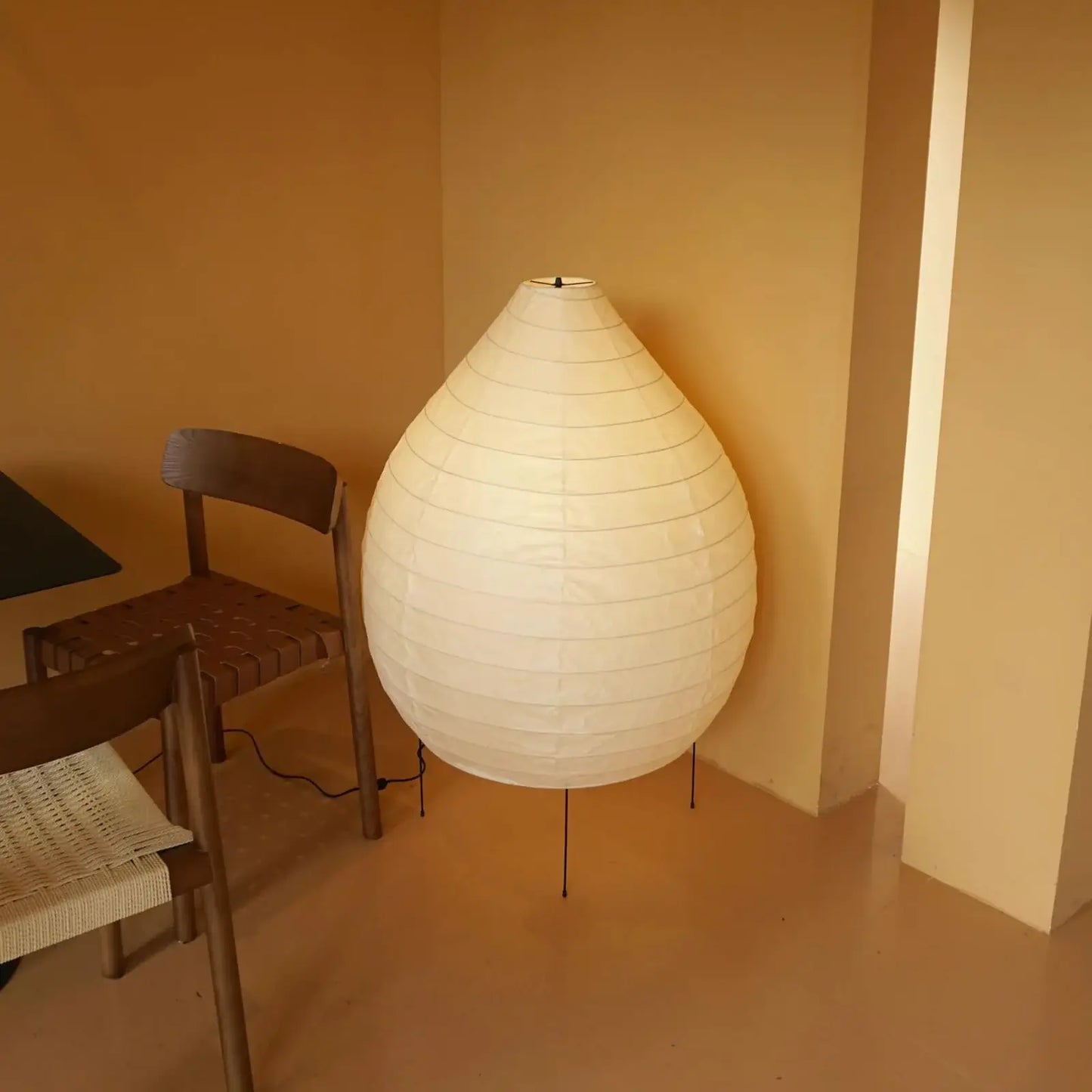 Lámpara de pie Akari 23N