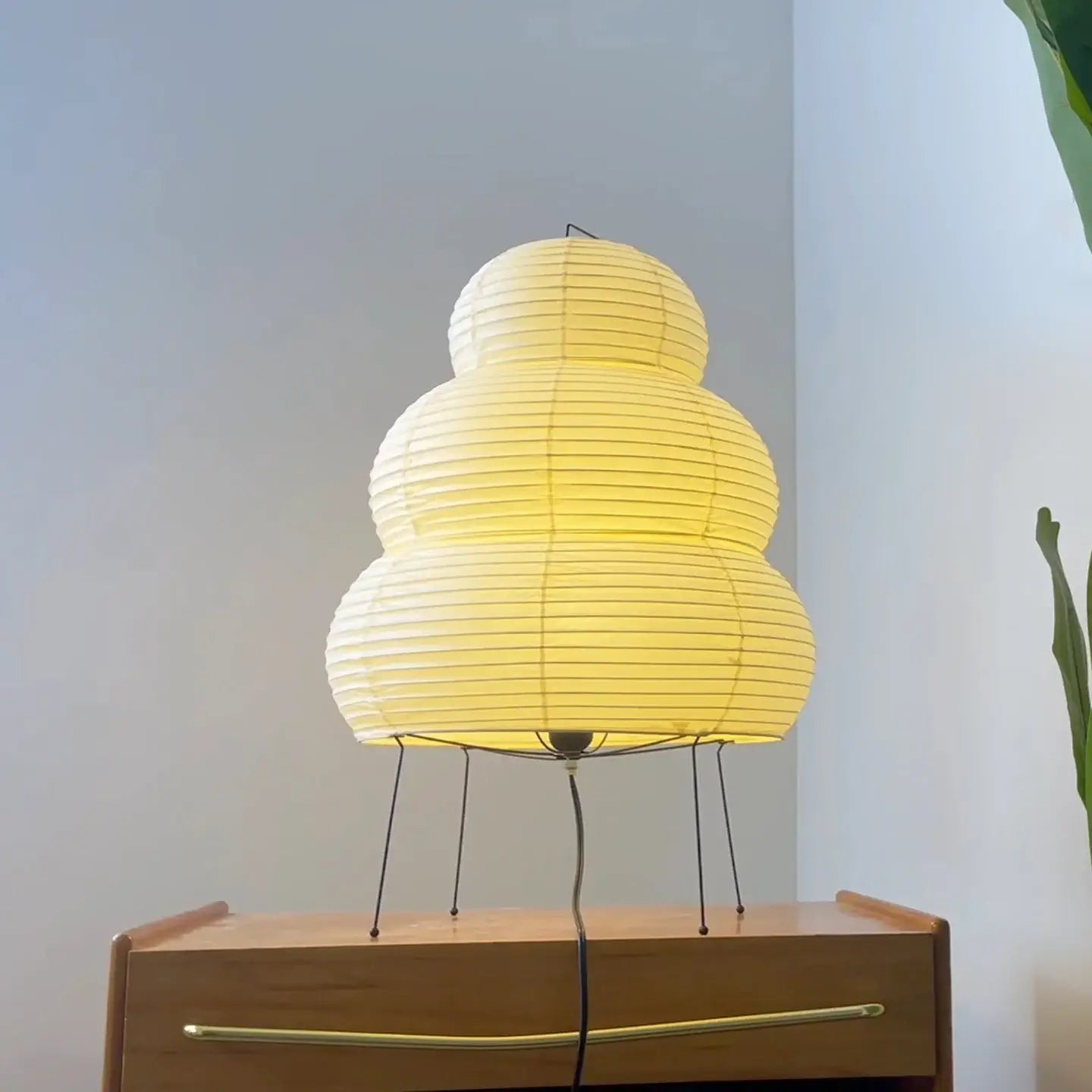 Lámpara de mesa Akari 25N