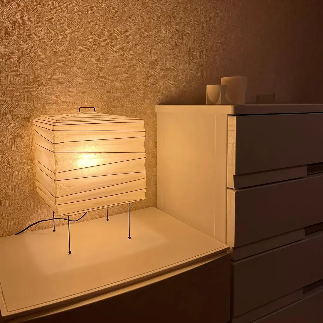 Lámpara de Mesa Akari 3X