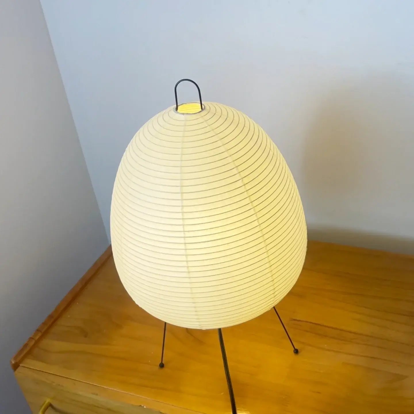 Lámpara de mesa Akari