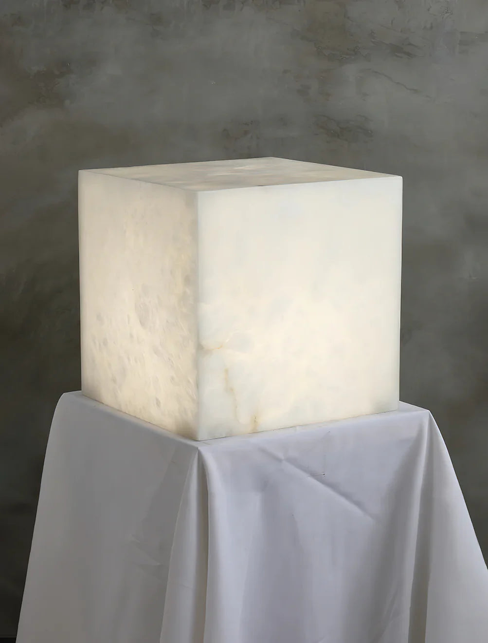 Lámpara de Mesa Cúbica de Alabastro