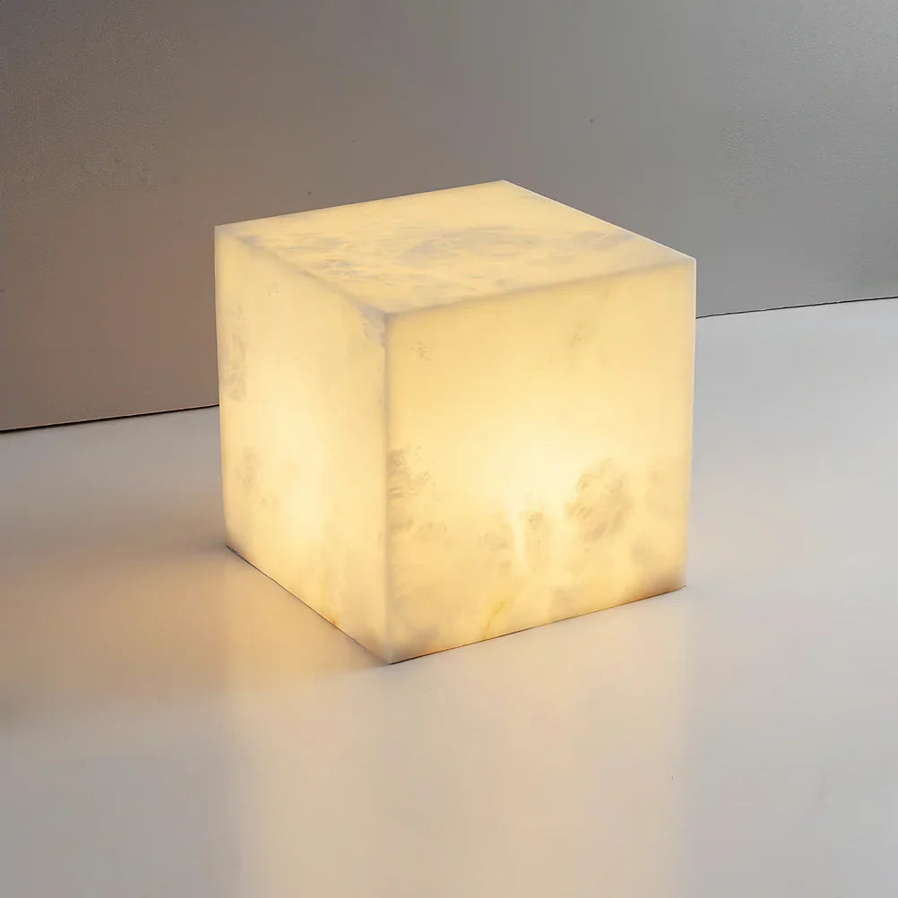Lámpara de Mesa Cúbica de Alabastro