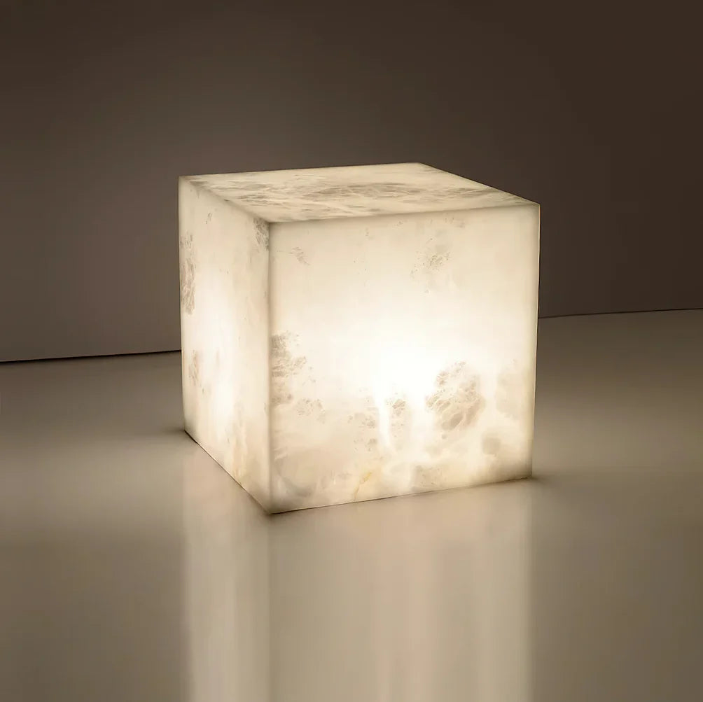 Lámpara de Mesa Cúbica de Alabastro