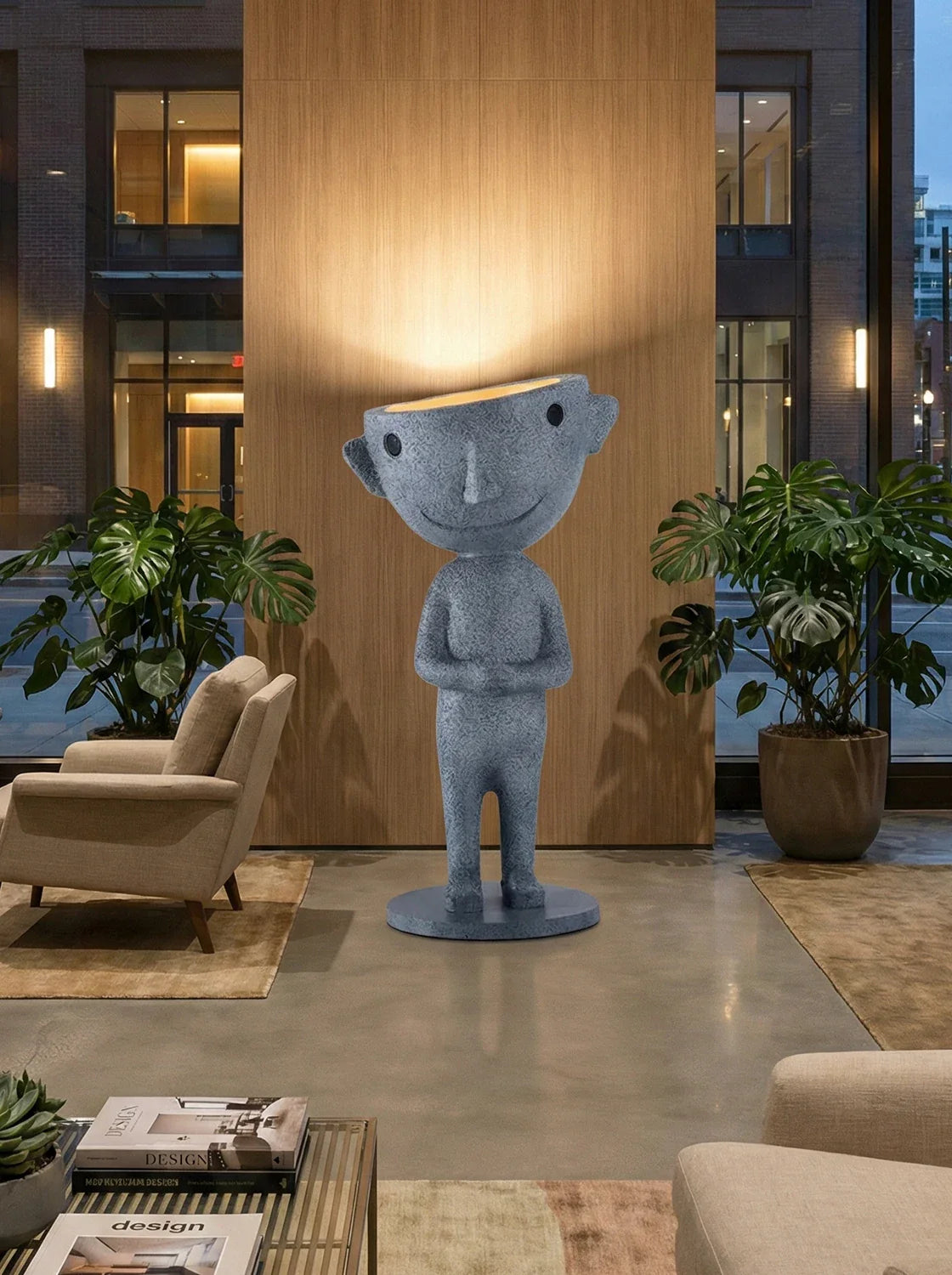 Lámpara de pie con estatua alienígena