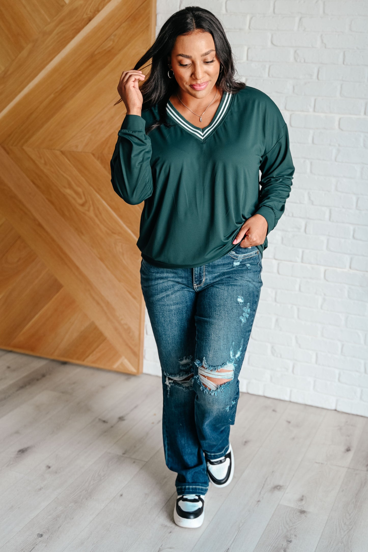 Sudadera con cuello de pico All Out Comfort en Verde Medianoche