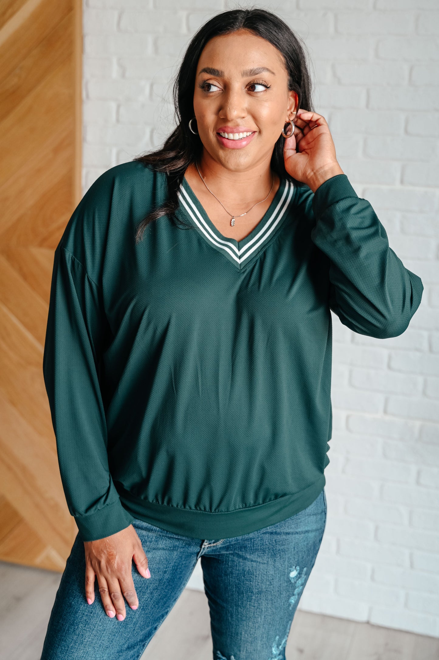 Sudadera con cuello de pico All Out Comfort en Verde Medianoche