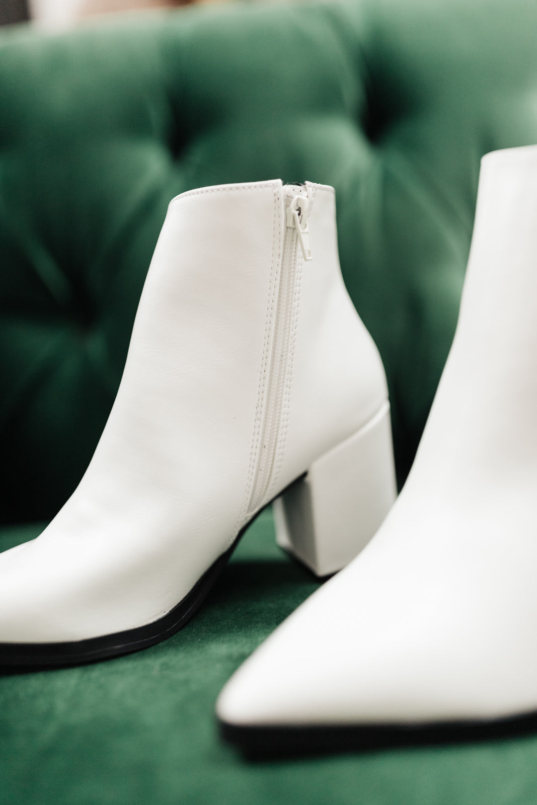 Botines Amari en blanco