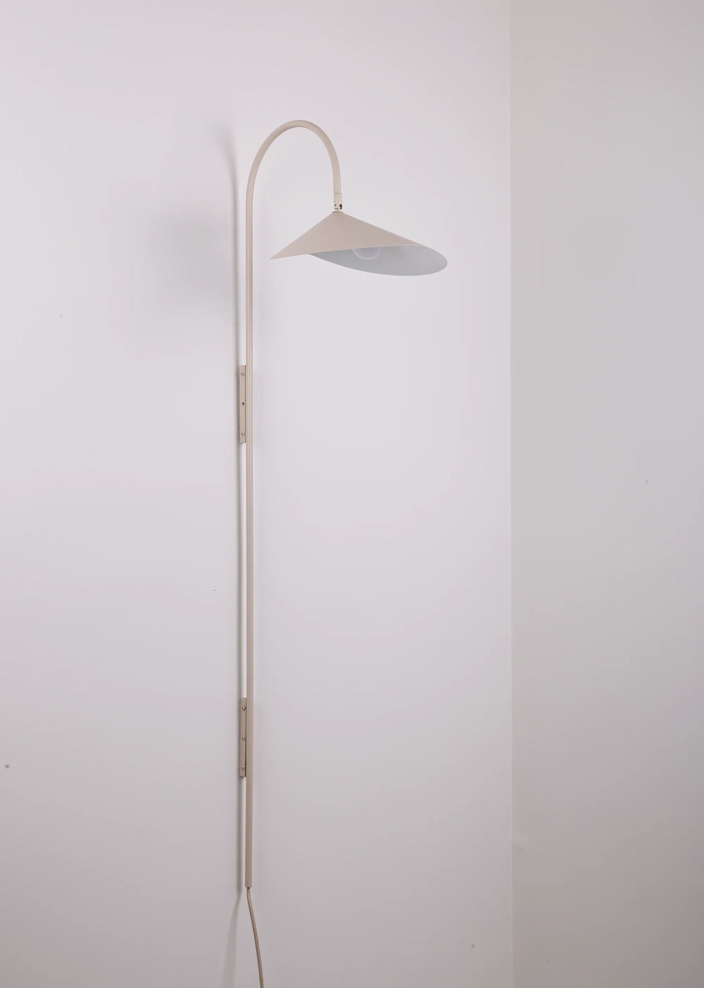 Lámpara de pared Arum giratoria