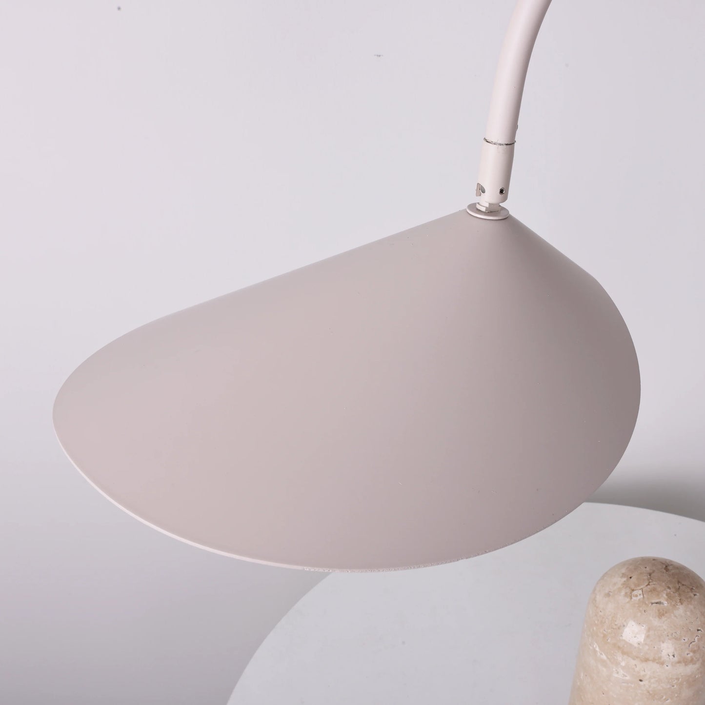 Lámpara de Mesa Arum Marble