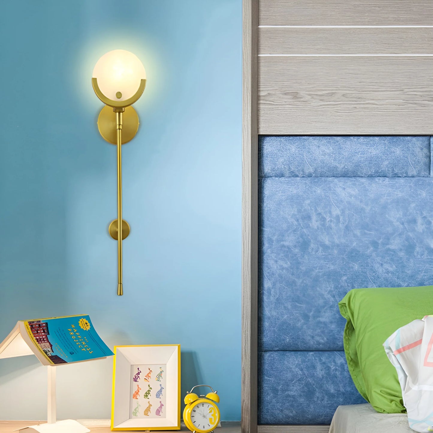 Lámpara de pared de latón Ava de alabastro