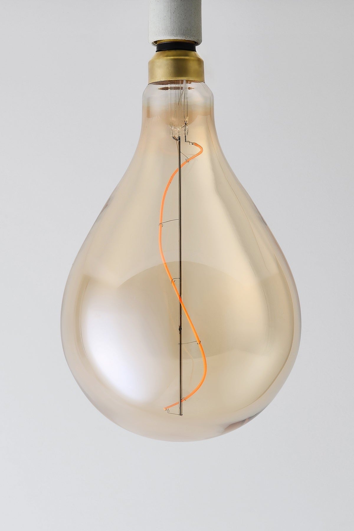 Bombilla LED Embersnake XL en forma de lágrima