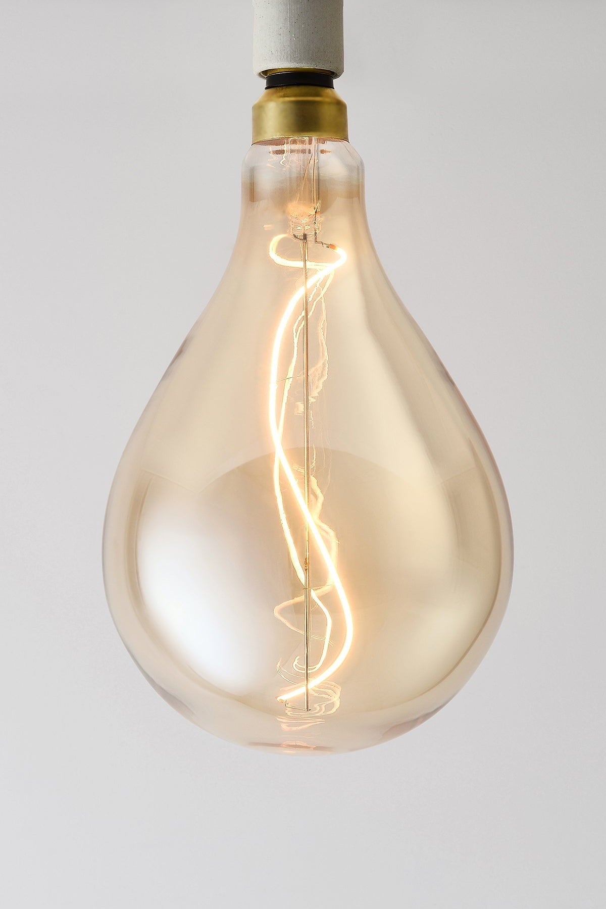 Bombilla LED Embersnake XL en forma de lágrima
