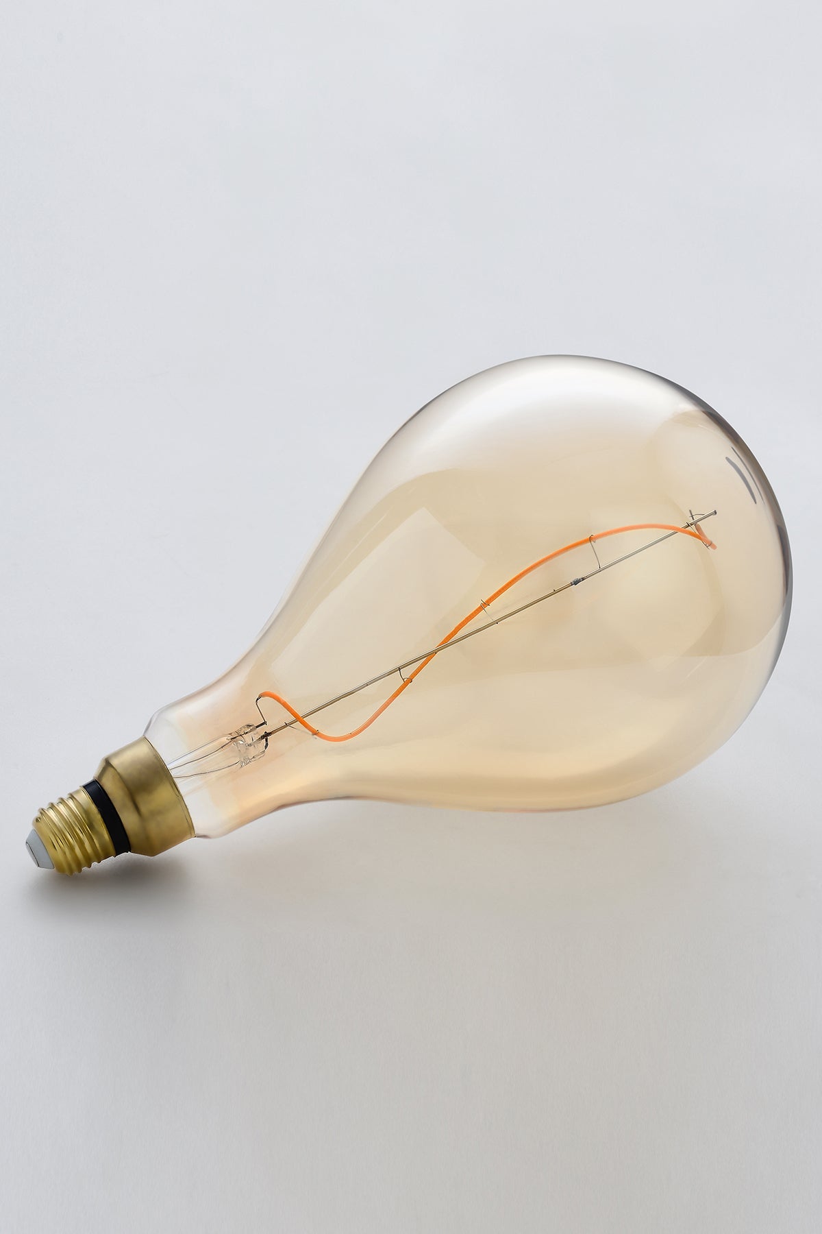 Bombilla LED Embersnake XL en forma de lágrima