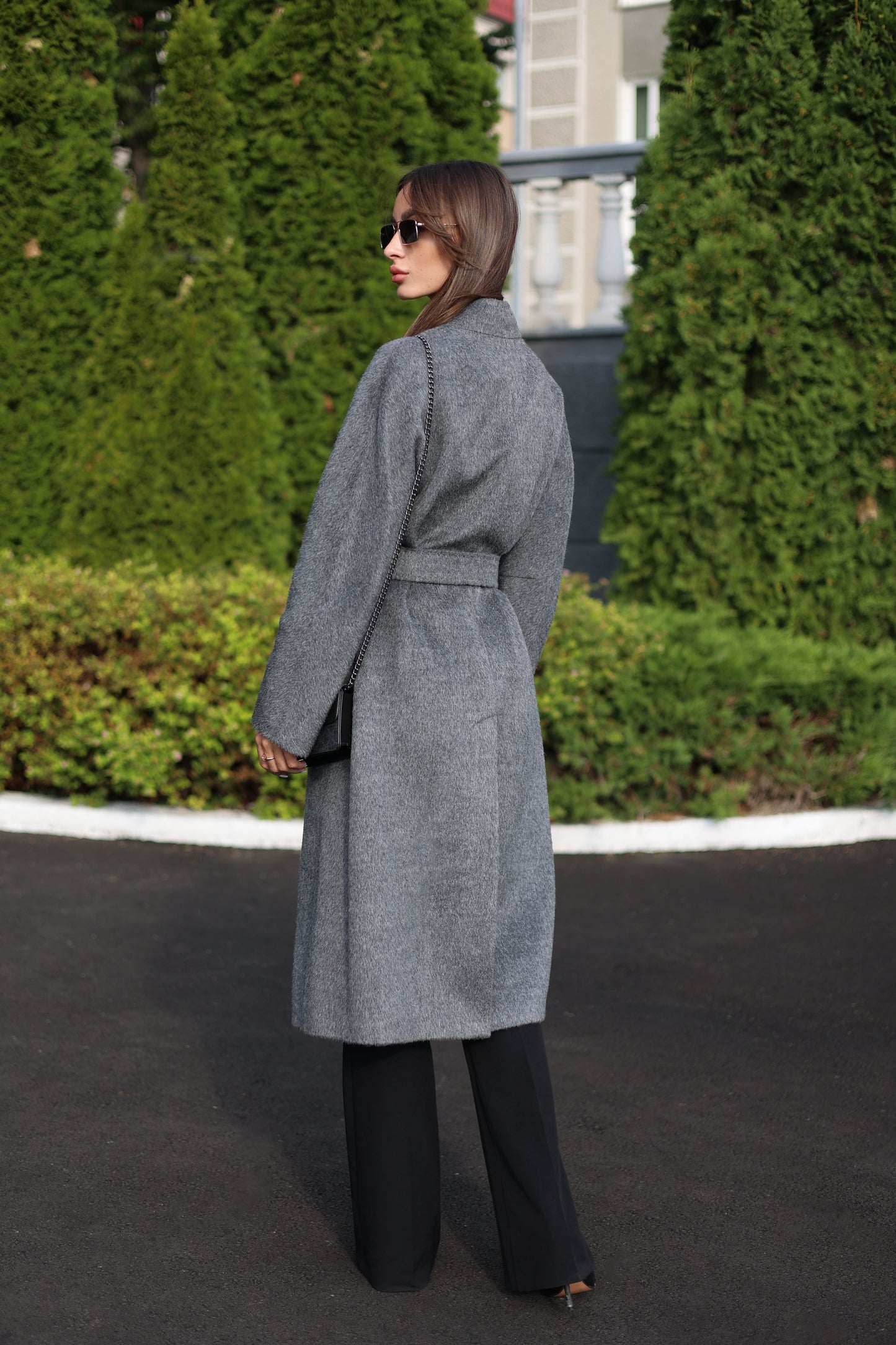Abrigo de mezcla de lana de alpaca en gris suave