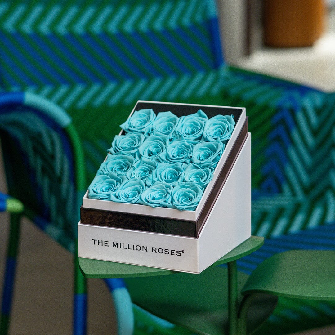 Caja Blanca Cuadrada | Rosas Azules Turquesa