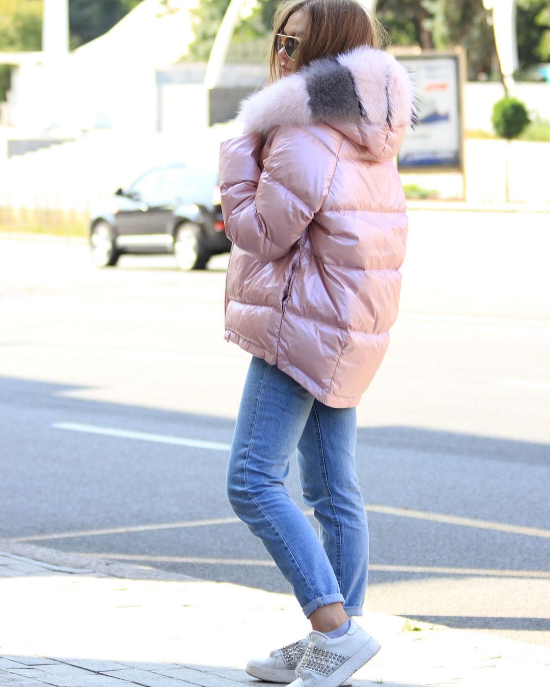 ⇆ Abrigo Reversible de Plumón Nicole con Piel Genuina de Zorro Polar