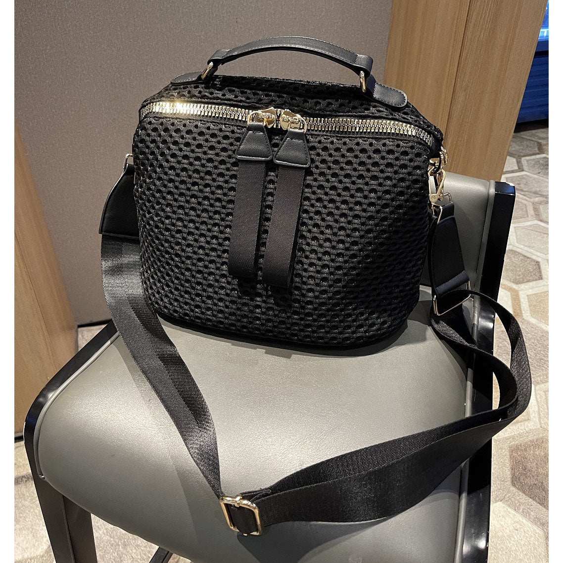 Demi Nylon Hobo cruzado