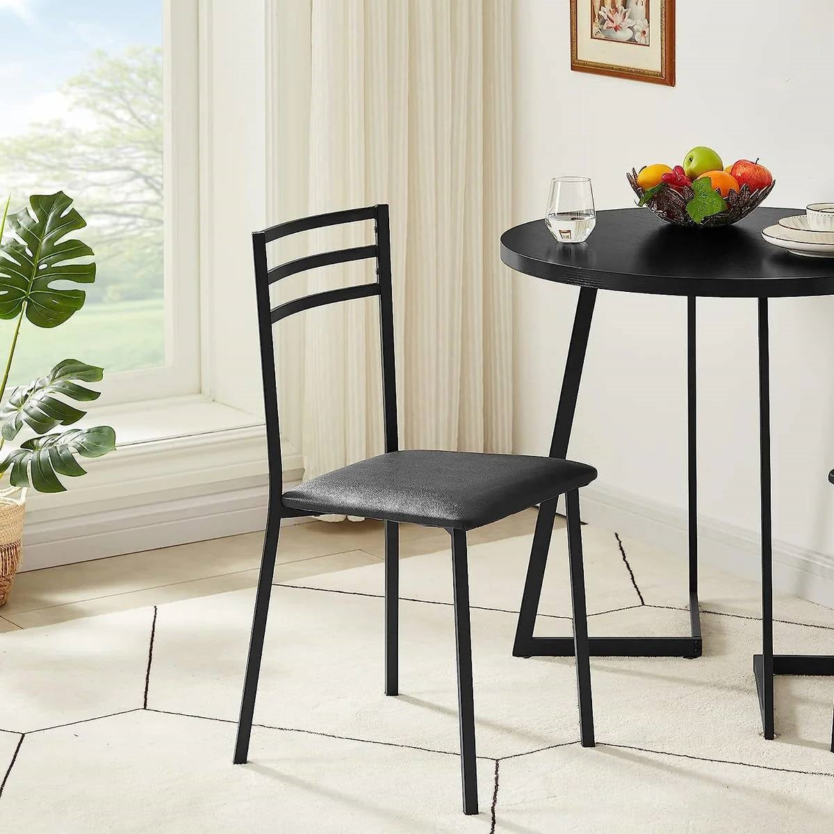 Juego de comedor moderno de 3 piezas para cocina con mesa redonda con tapa de madera negra y 2 sillas
