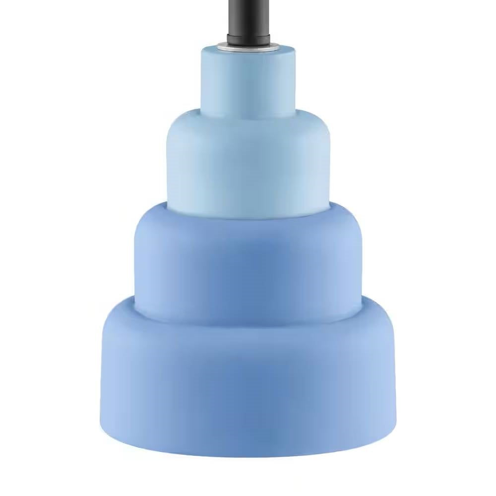 Pequeña lámpara de mesa azul con pantalla de tela blanca para mesita de noche