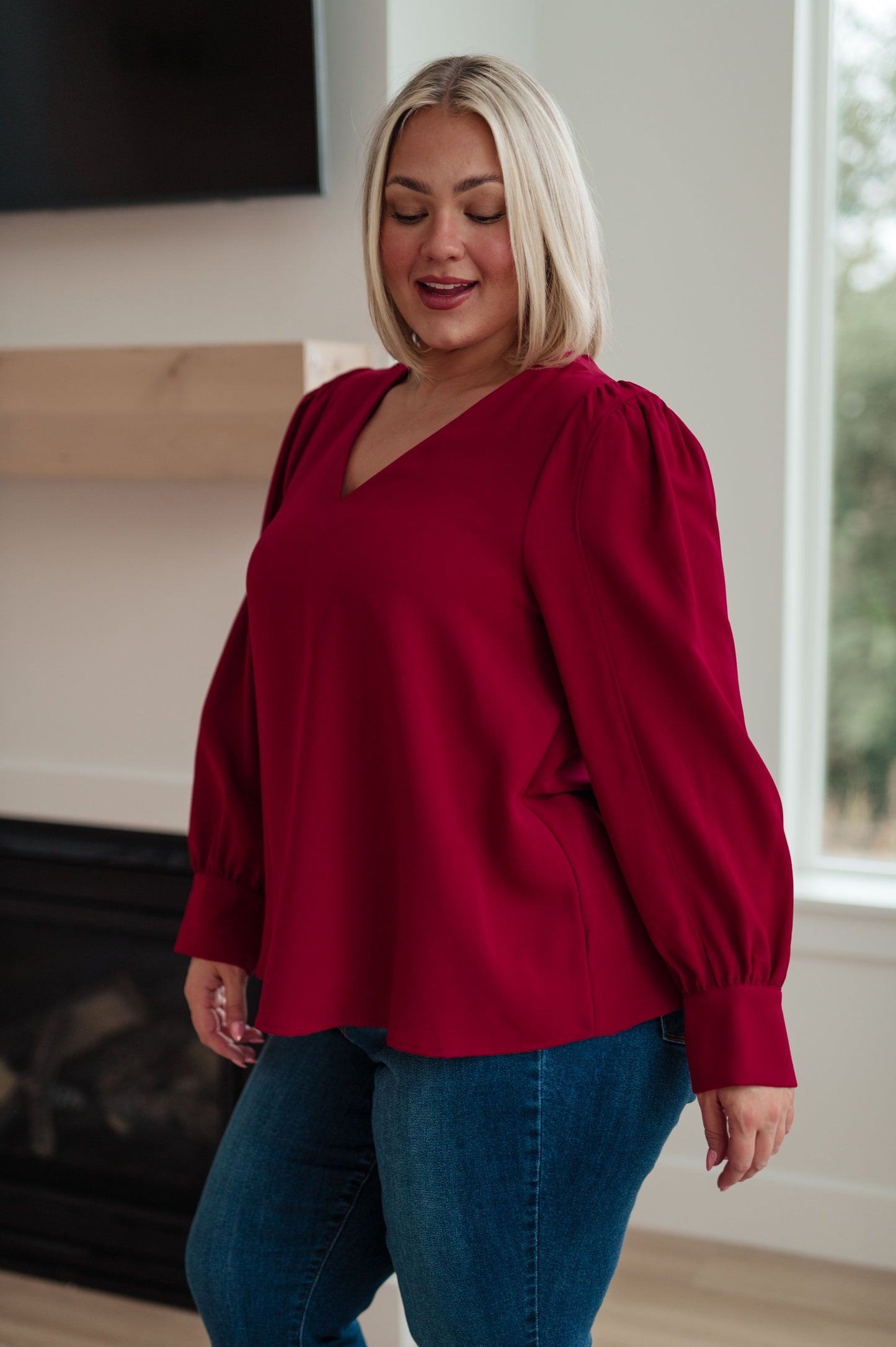 Blusa con escote en V "Back in Business"