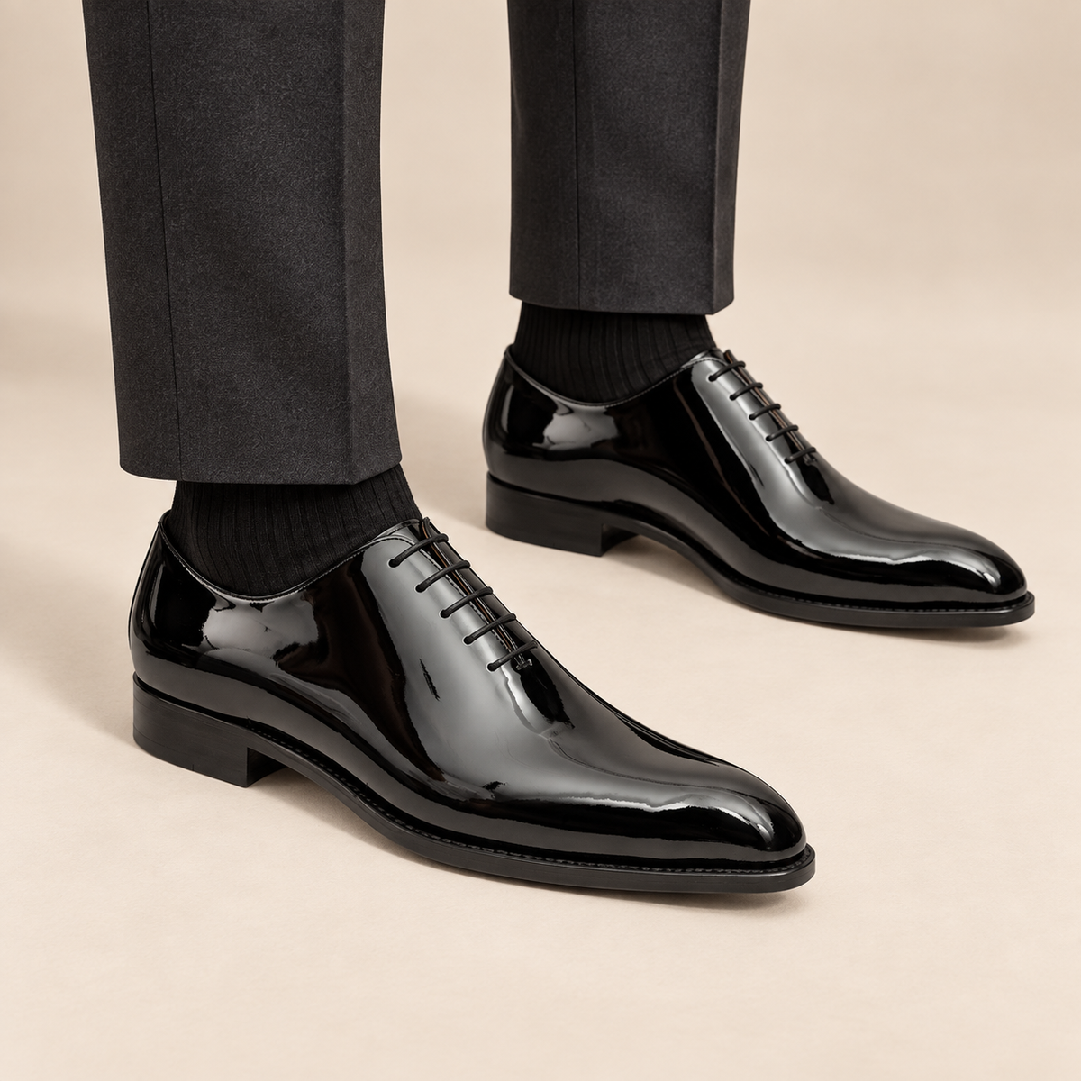 Black Plain-Toe Calf Leather Oxford Shoes