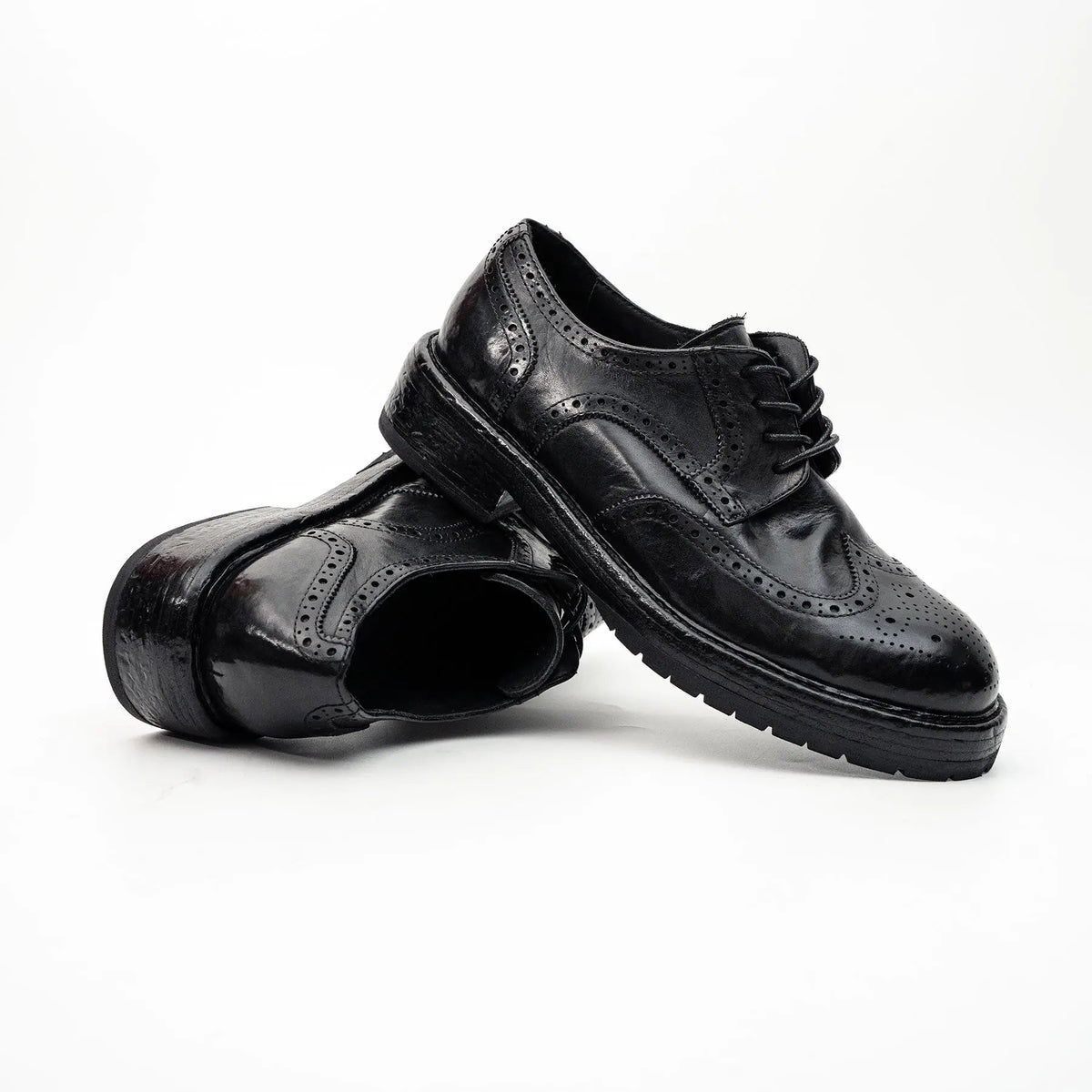 Black Wingtip Cow Leather Derby Shoes