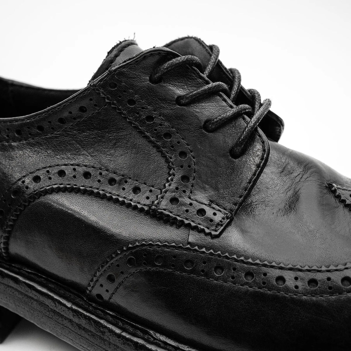 Black Wingtip Cow Leather Derby Shoes