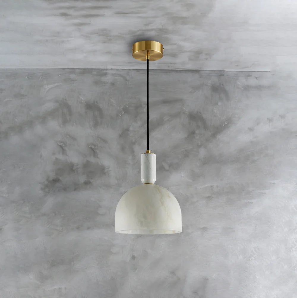 Lámpara colgante de latón Blair Alabaster
