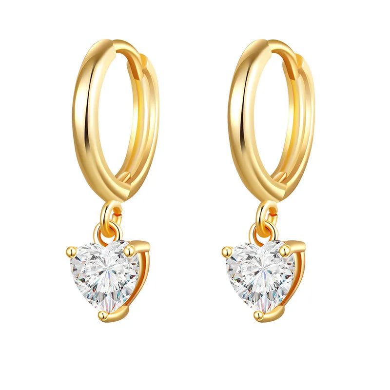 Pendientes de oro blanco con forma de corazón y diamantes
