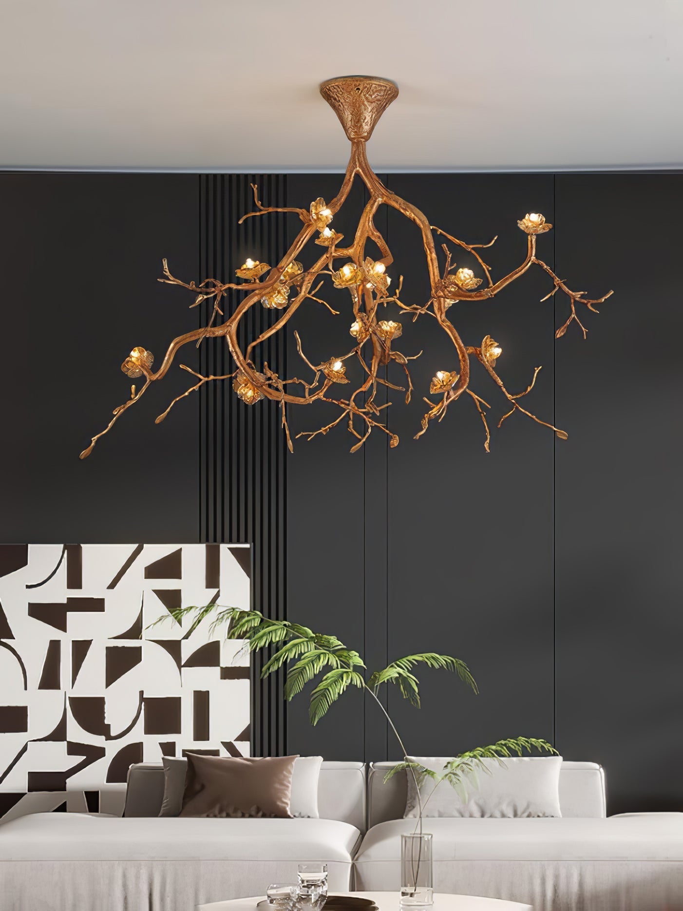 Lámpara de techo con forma de ramas de árbol y flores