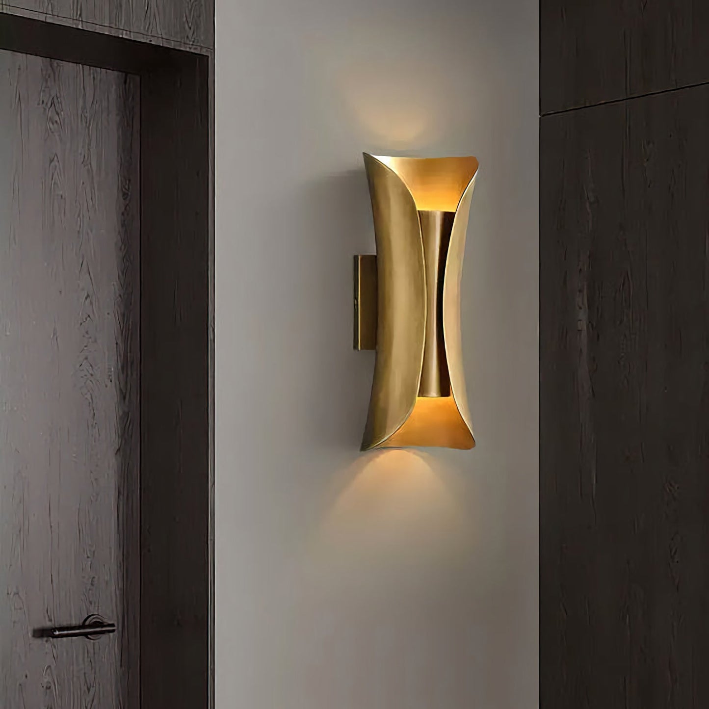 Lámpara de Pared Moderna de Bronce