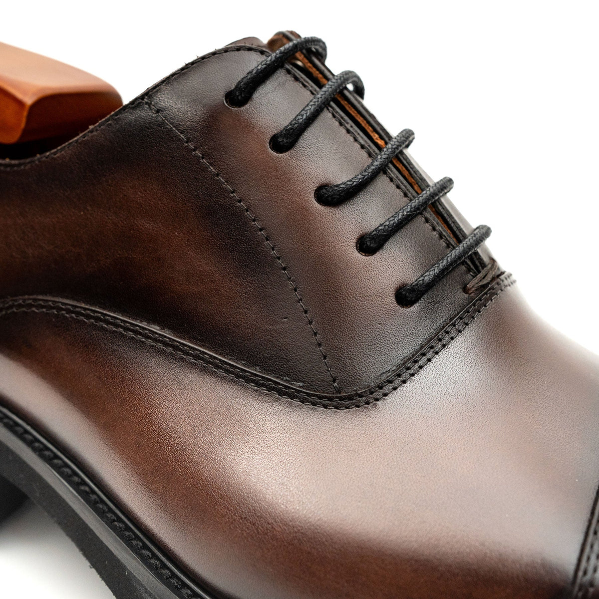 Brown Cap-Toe Cow Leather Oxford Shoes