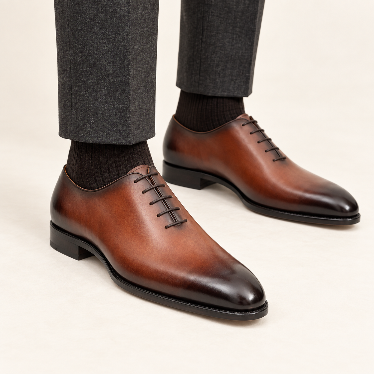 Brown Plain-Toe Calf Leather Oxford Shoes