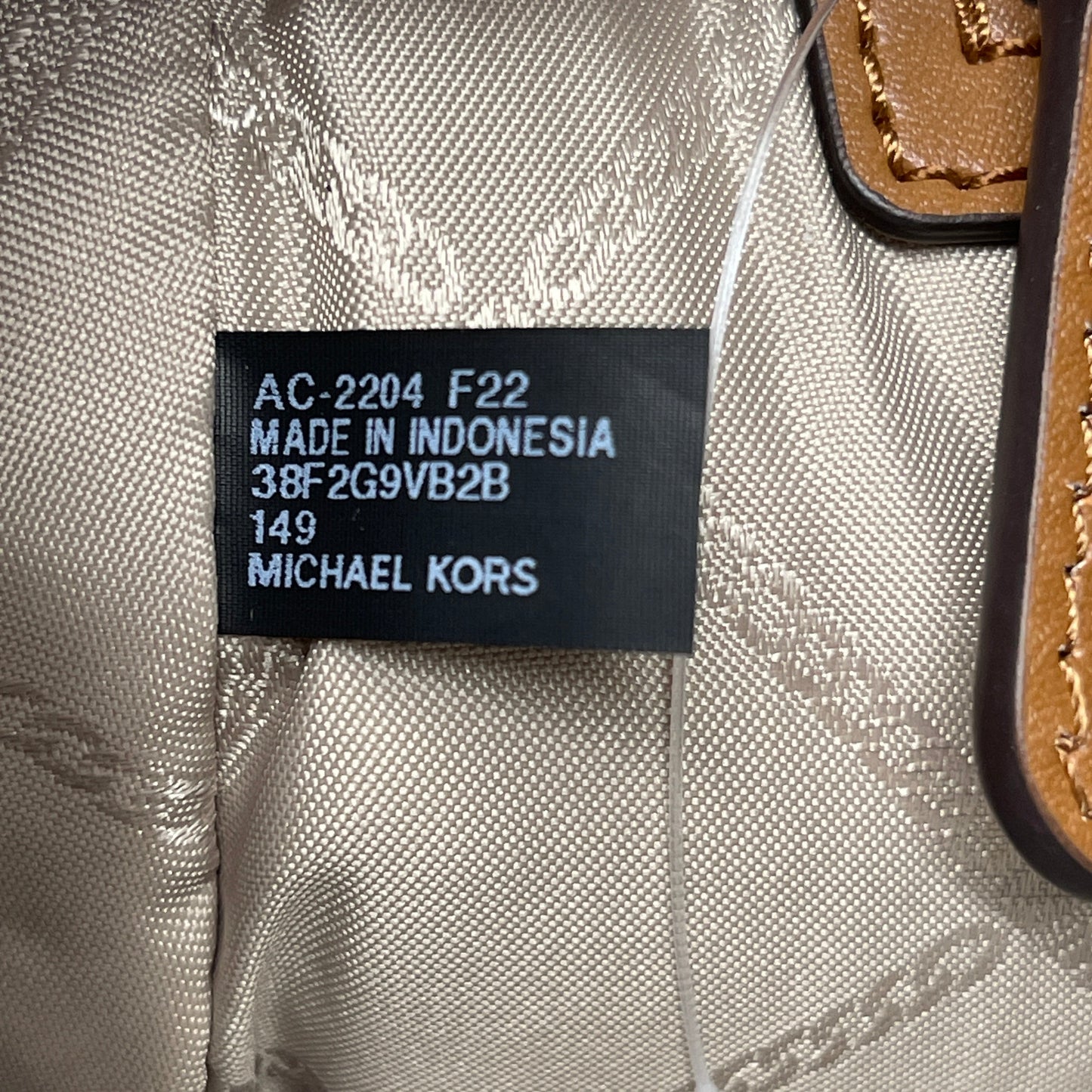 Mochila MICHAEL KORS Valerie Vainilla / Bellota 38F2G9VB2B