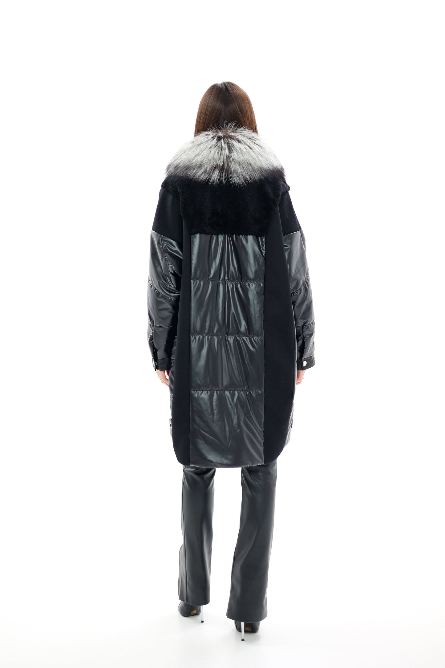 Abrigo Freudenberg Comfortemp® de Lana Cachemir Italiana y Piel Genuina de Zorro Plateado