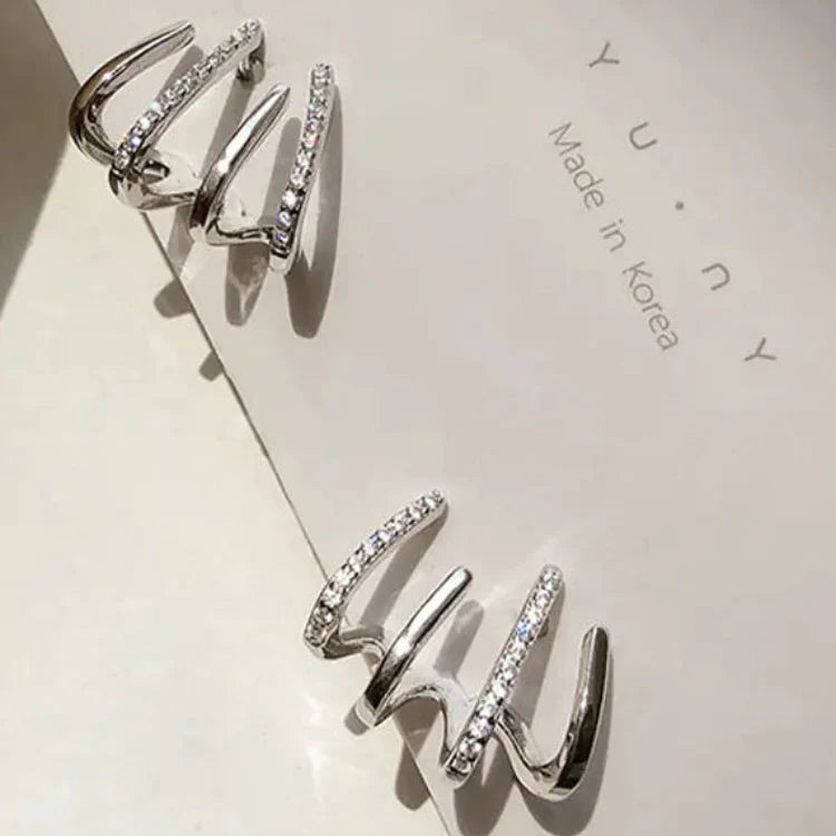 Pendientes y aretes de mujer de estilo fresco y a la moda