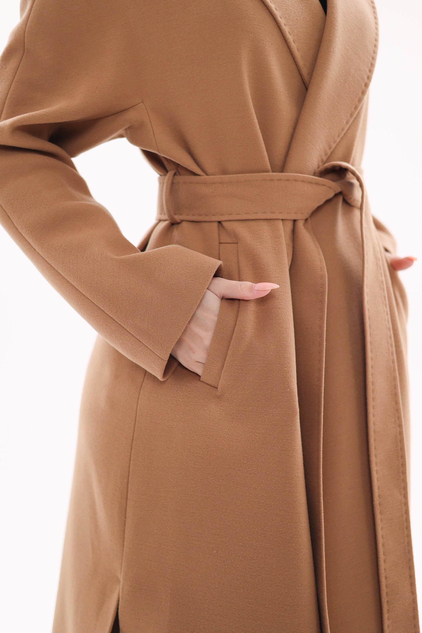 Abrigo cruzado de mezcla de lana Cambridge Comfort Classic en camel