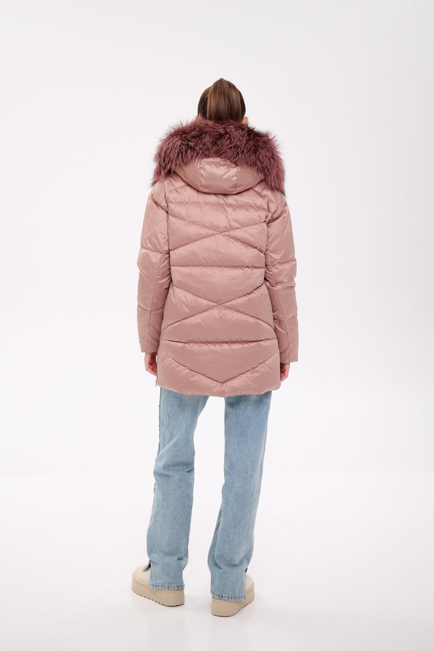 Parka de plumas con ribete de auténtica piel de zorro plateado