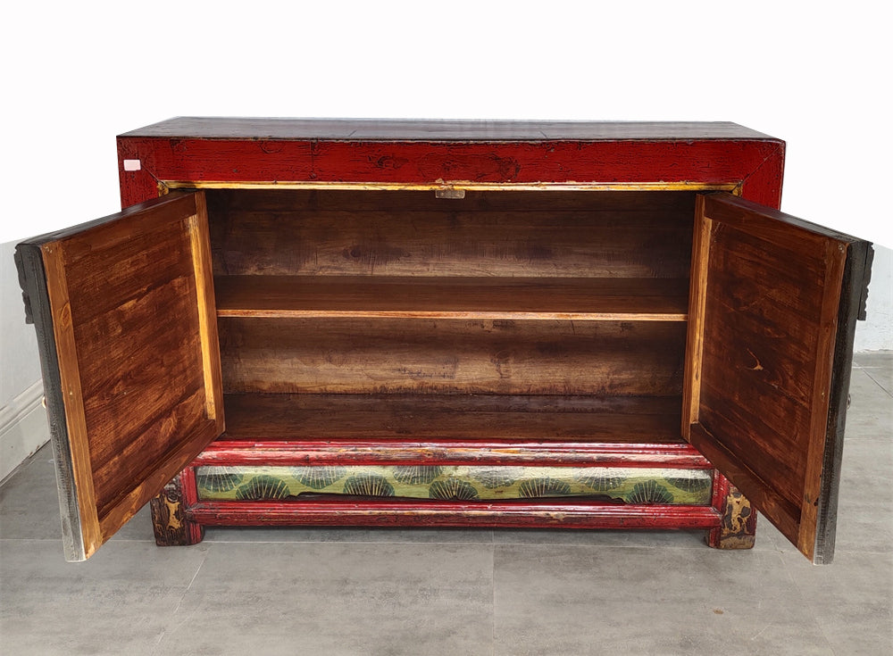 Mesa armario antigua roja de Shanxi con puertas de borde tallado