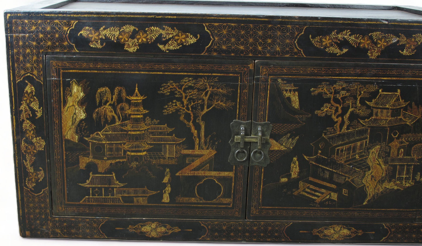 Armario negro vintage chino de estilo chinoiserie pintado a mano 2