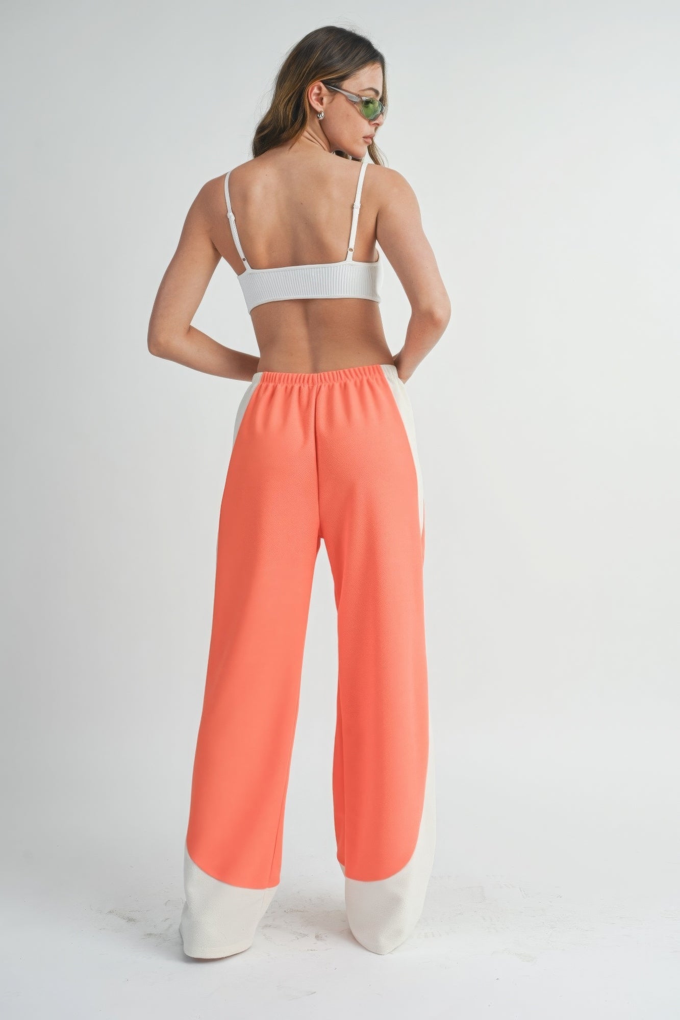 Pantalones anchos de dos tonos