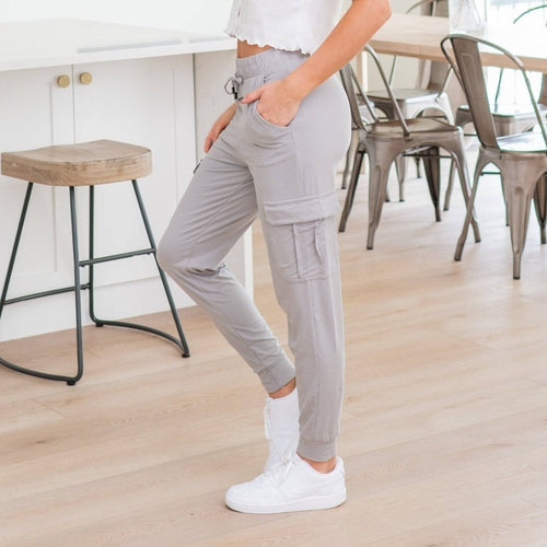 Pantalón deportivo ultrasuave con bolsillo tipo cargo