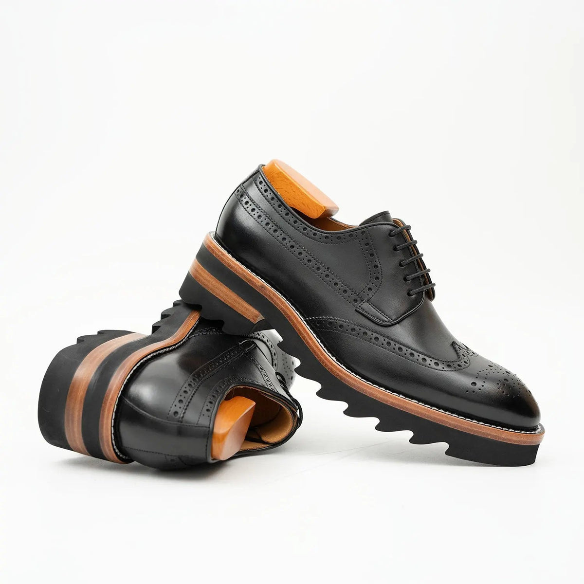 Black Wingtip Cow Leather Derby Shoes