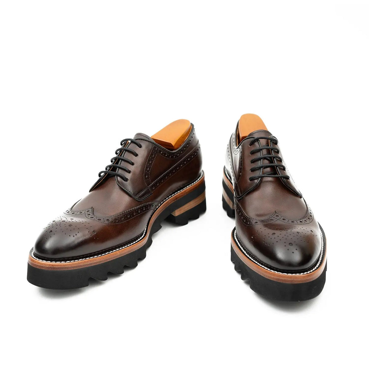 Brown Wingtip Cow Leather Derby Shoes