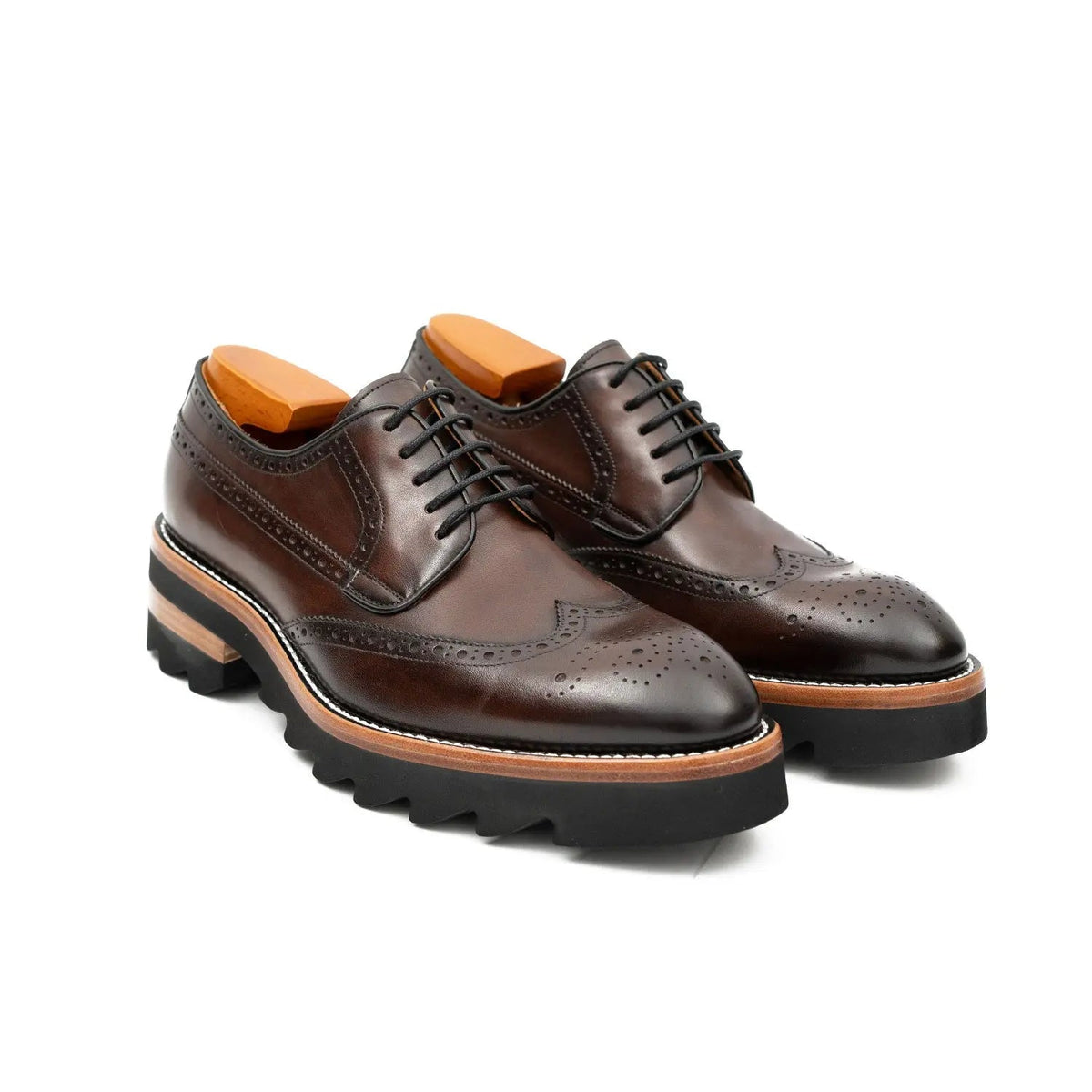 Brown Wingtip Cow Leather Derby Shoes