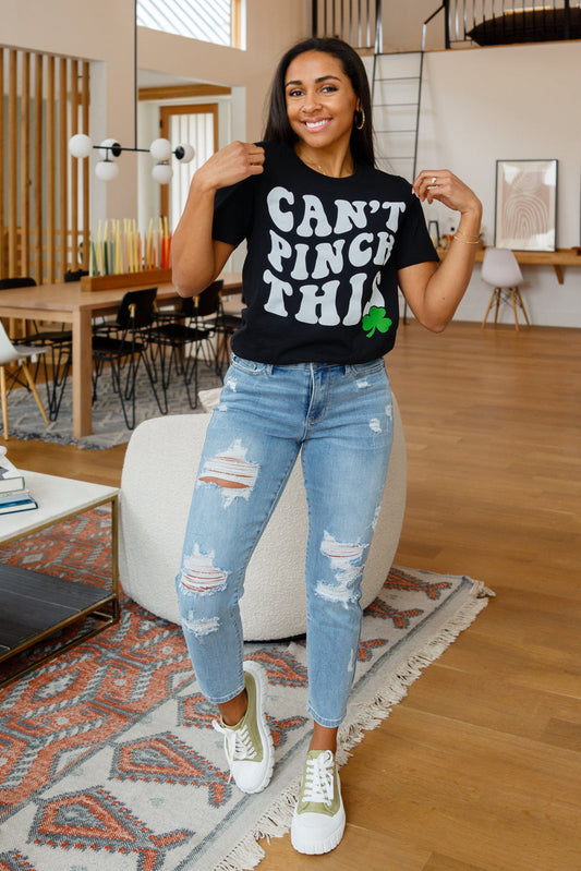 Camiseta gráfica "No me pellizques"