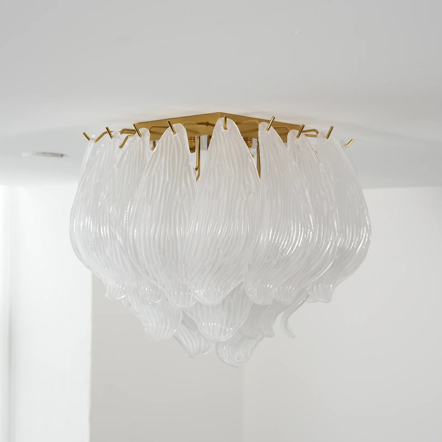 Lámpara de Techo Murano Hojas de Cristal Tallado