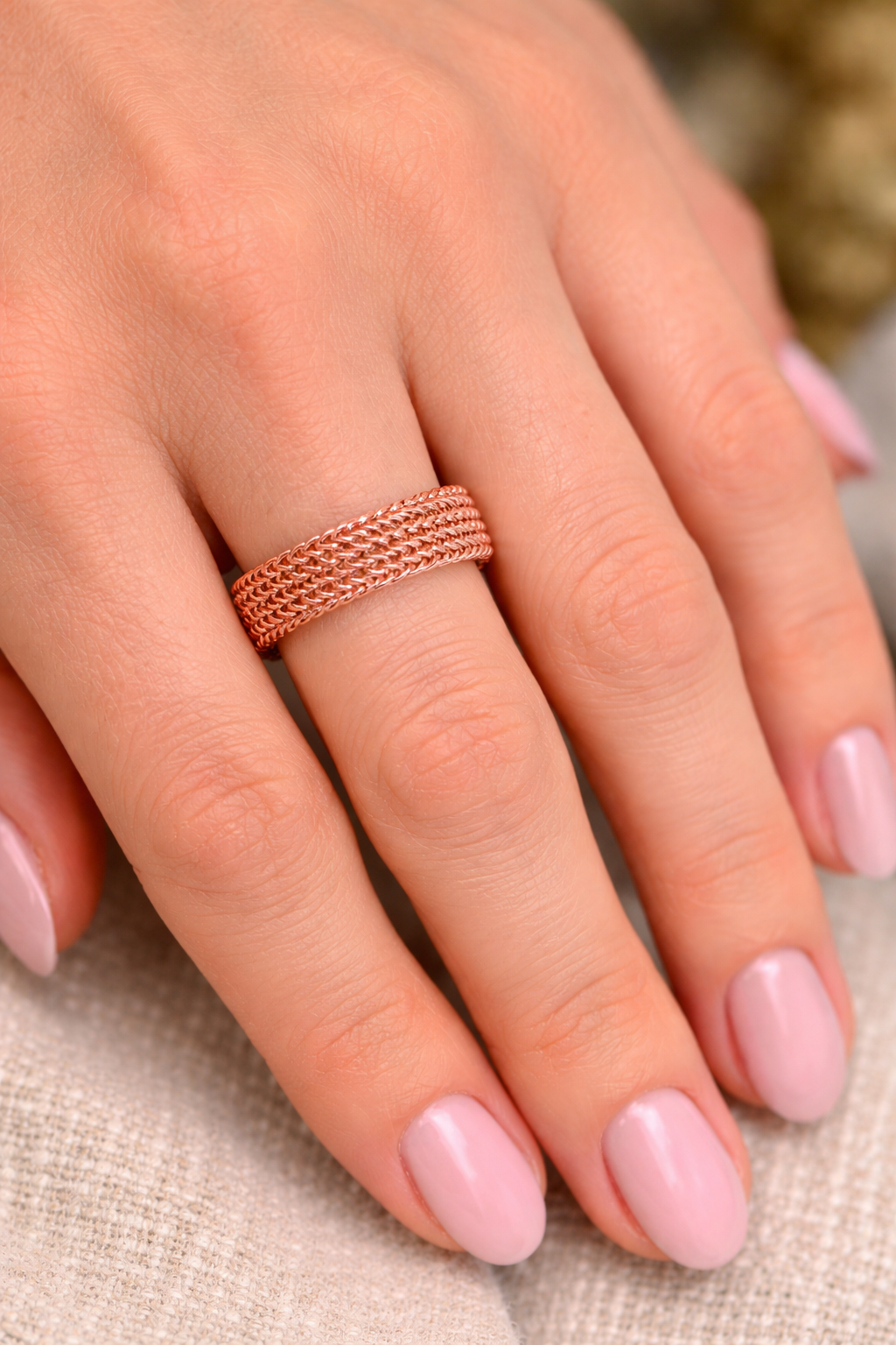 Anillo de malla de acero inoxidable unisex – Banda flexible y moderna en tonos negro, oro rosa y plata