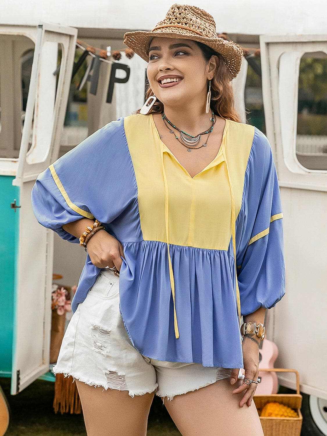 T-Shirts Trendsi just arrived - Trendsi Chic Plus Size Balloon Sleeve Blouse